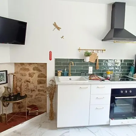 Escapade De Charme Au 18'55 - Bourg De Holiday home *